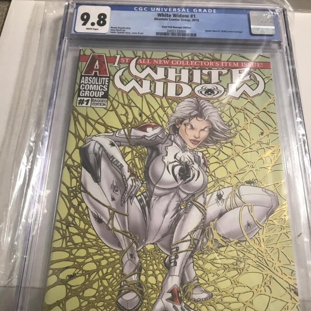 2018 Absolute Comics White Widow #1 Gold Foil Homage Edition Variant CGC 9.8